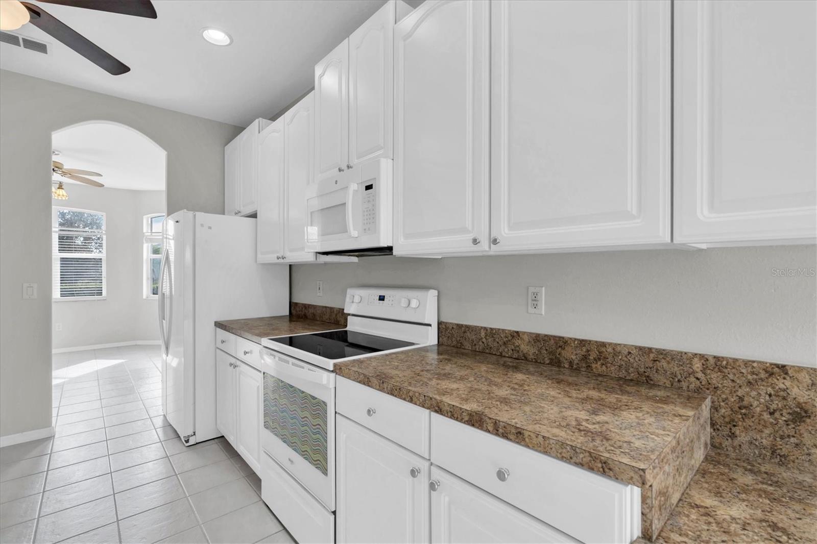 1553 MORNING ROSE PL