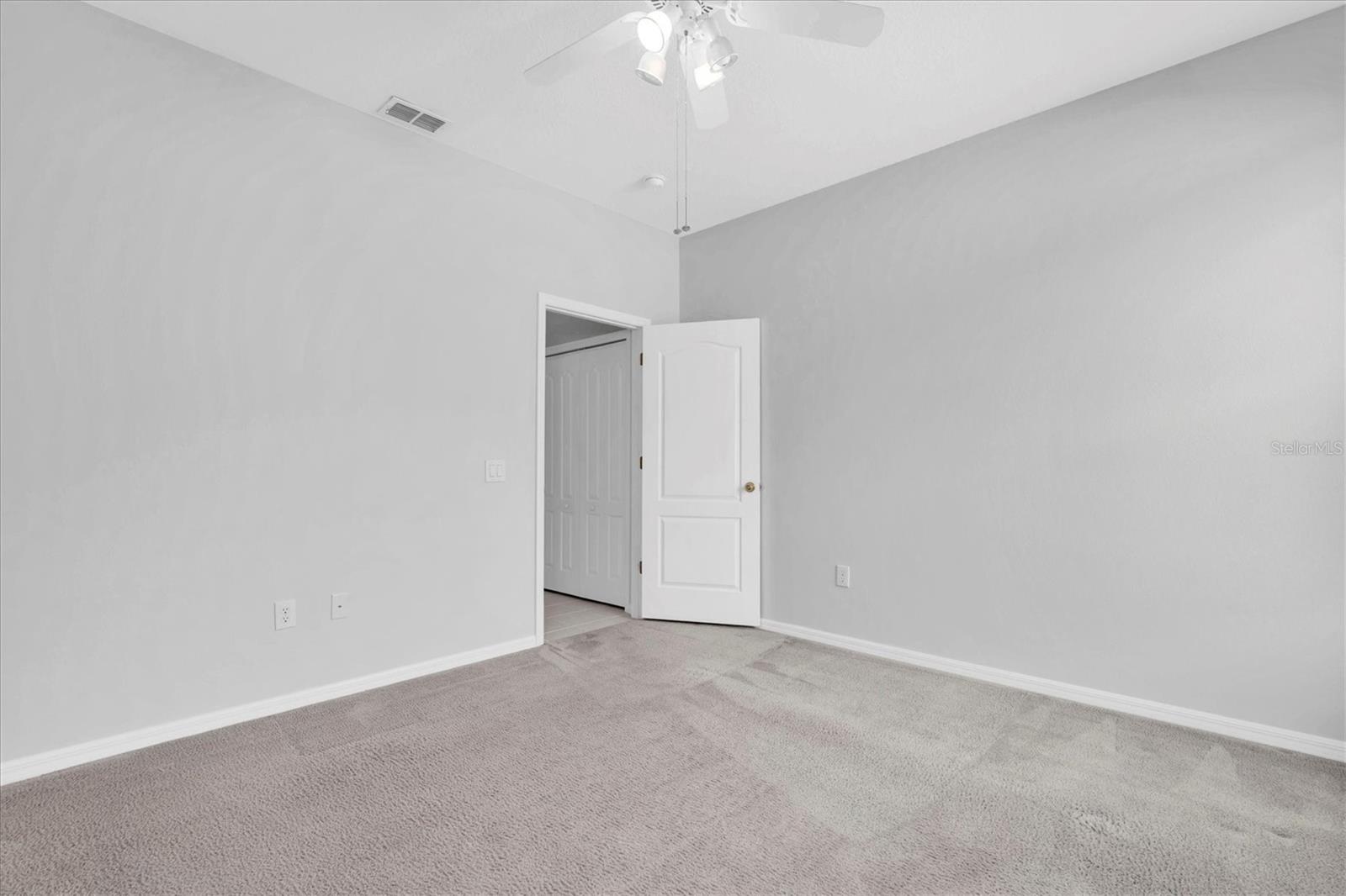 1553 MORNING ROSE PL