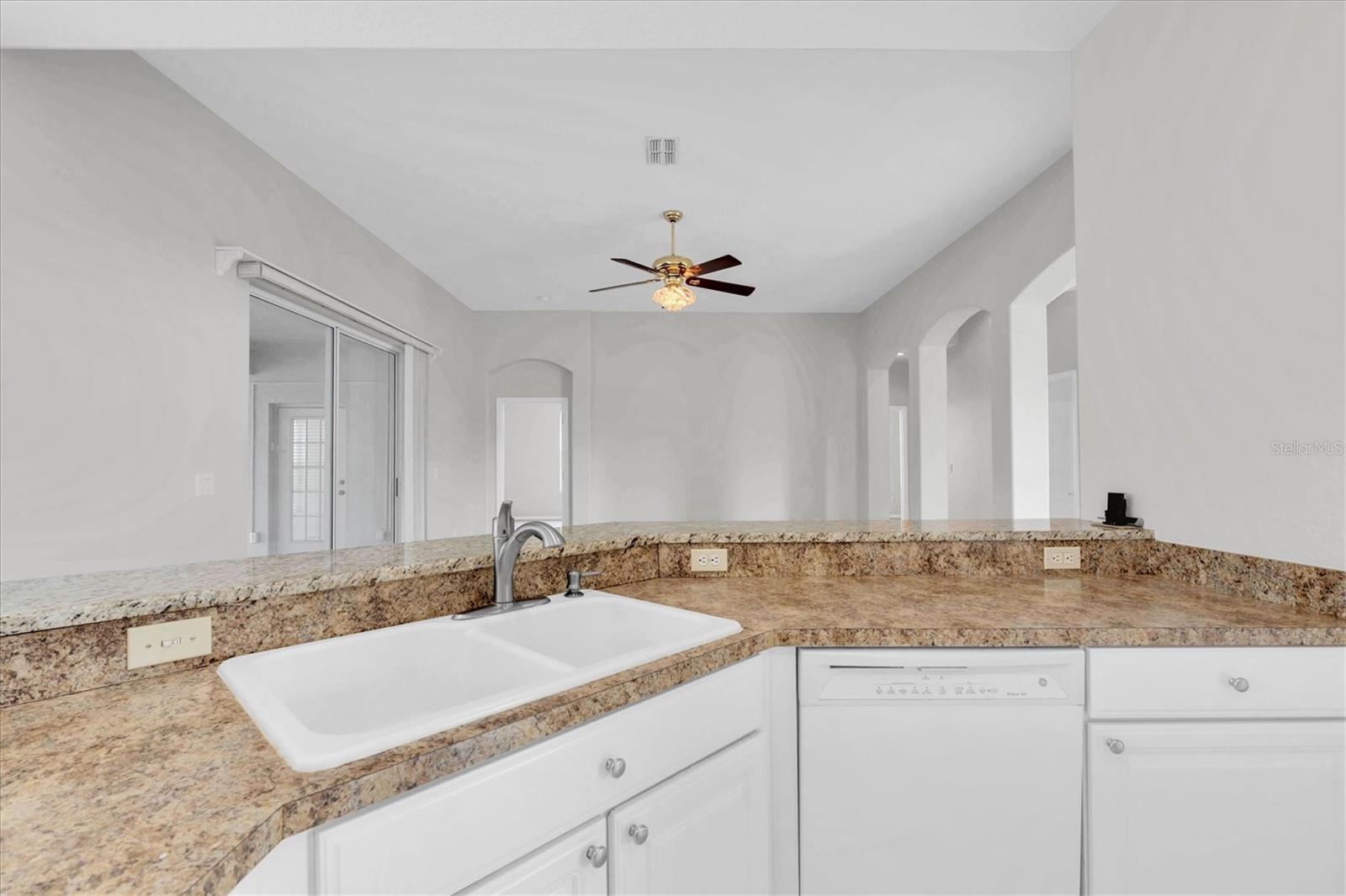 1553 MORNING ROSE PL