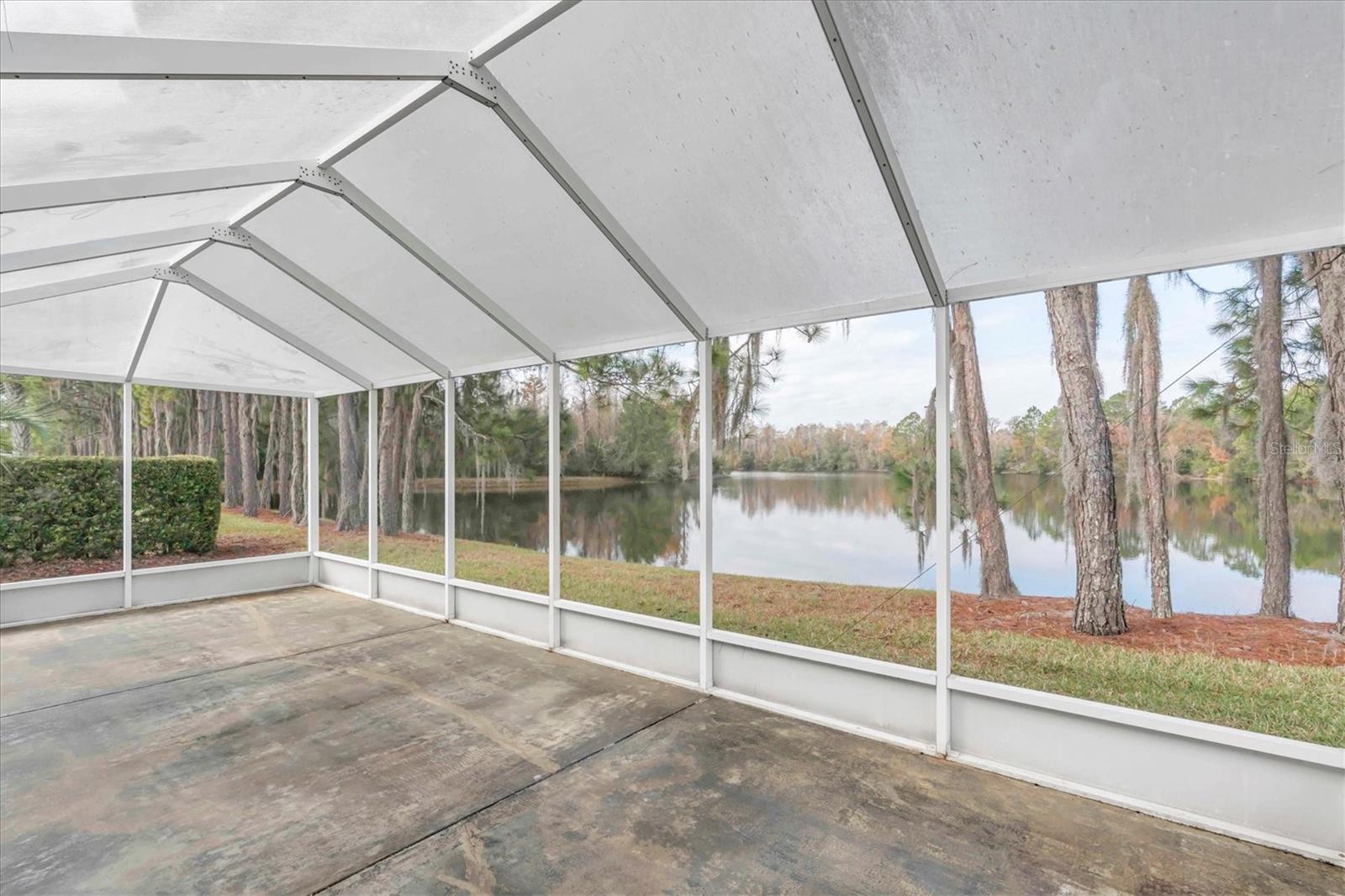 1553 MORNING ROSE PL