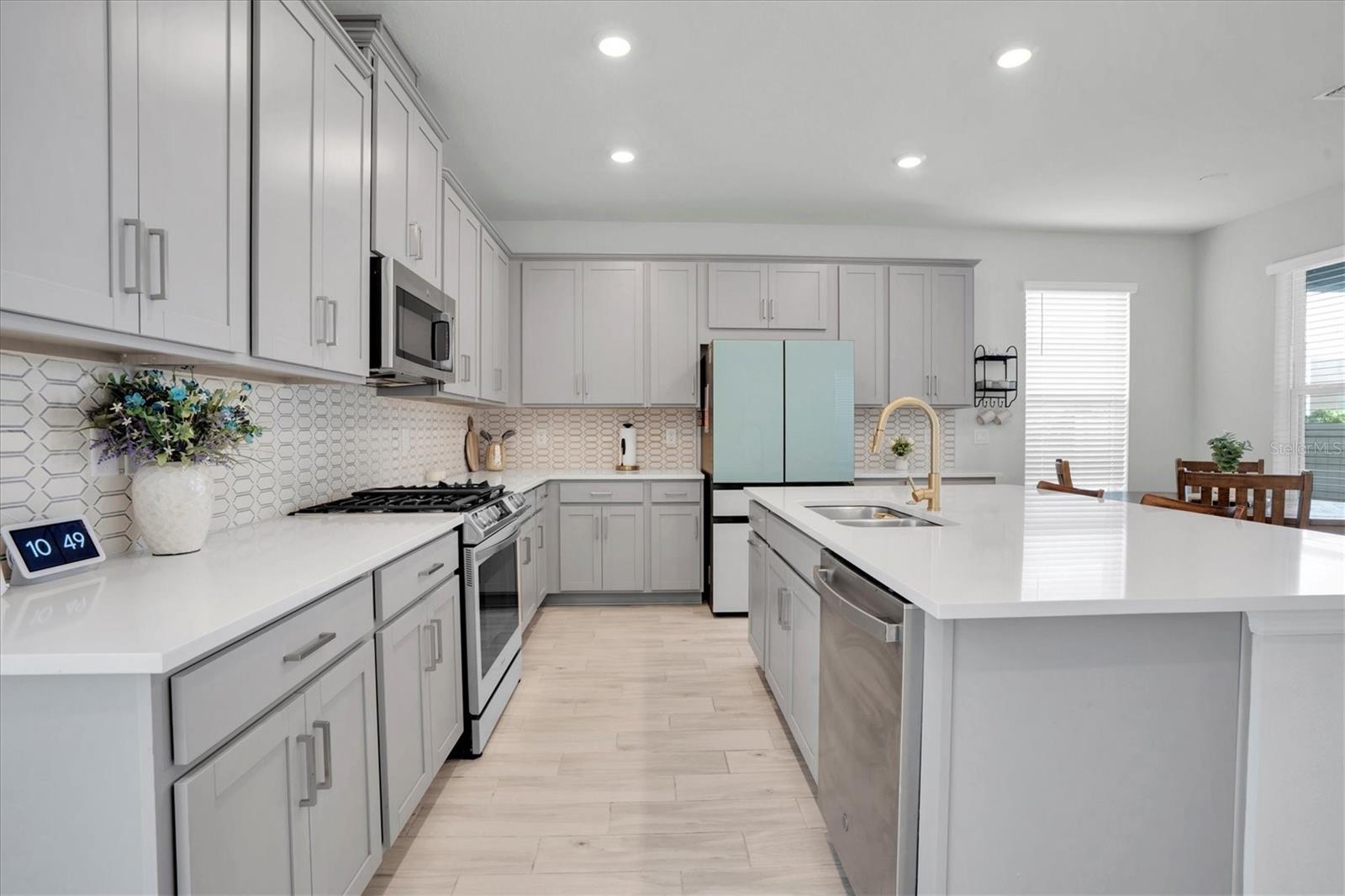 13639 RANGELAND BLVD