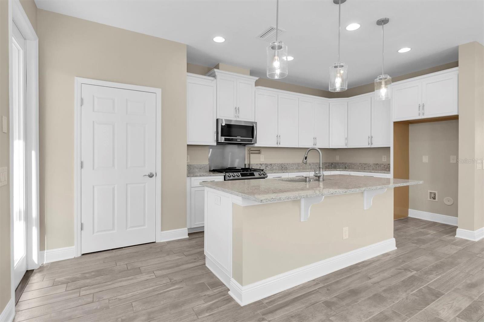 12580 RANGELAND BLVD