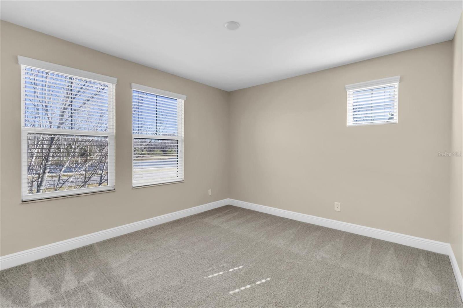 12580 RANGELAND BLVD