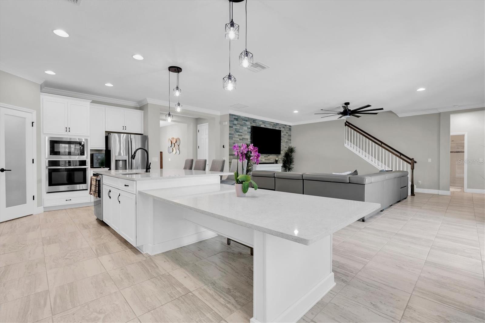 3820 WOODS RIDER LOOP