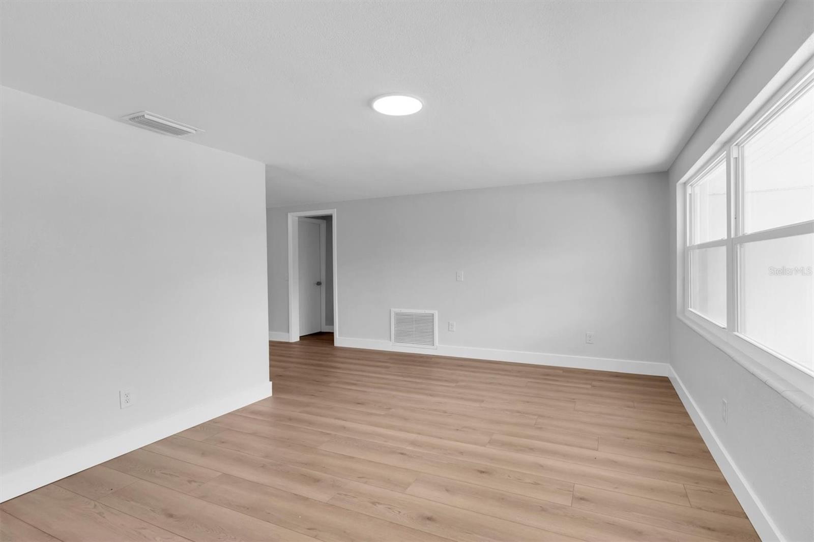9145 OSCEOLA DR