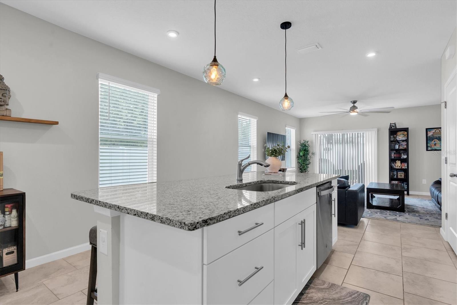 8867 PRAIRIE CREEK DR