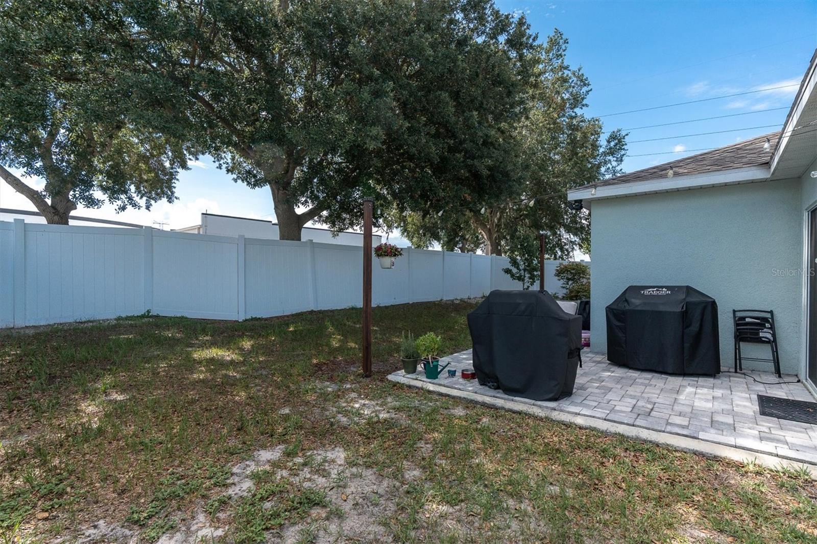 8867 PRAIRIE CREEK DR
