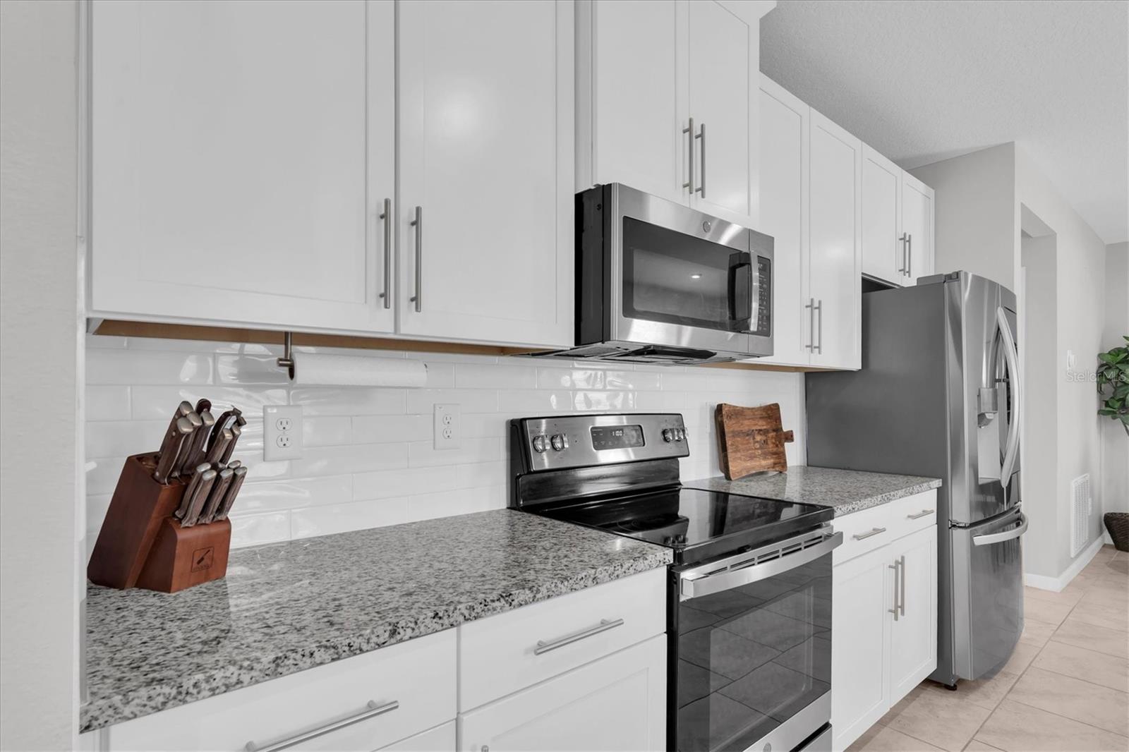 8867 PRAIRIE CREEK DR