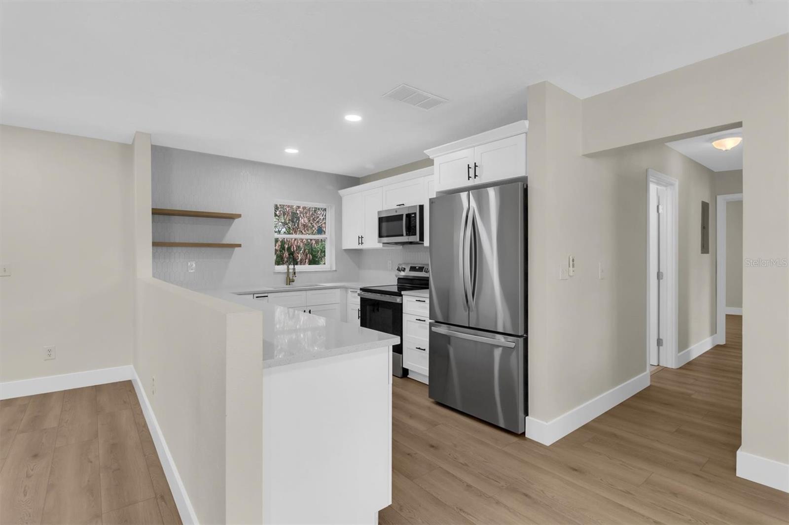 7256 PINEHURST DR