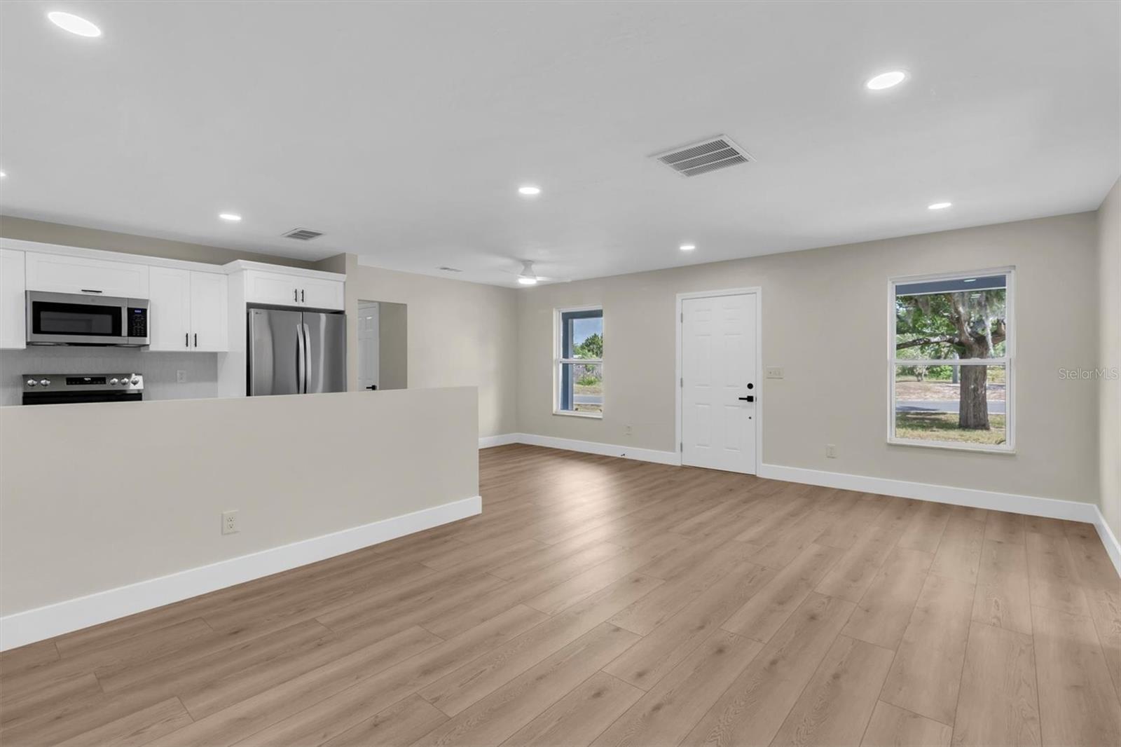 7256 PINEHURST DR