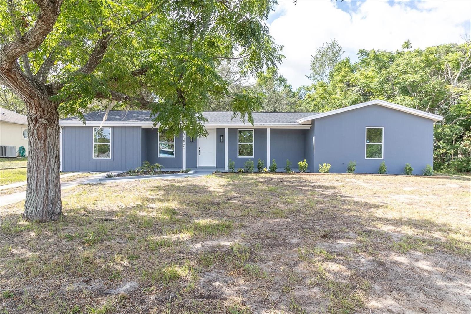 7256 PINEHURST DR