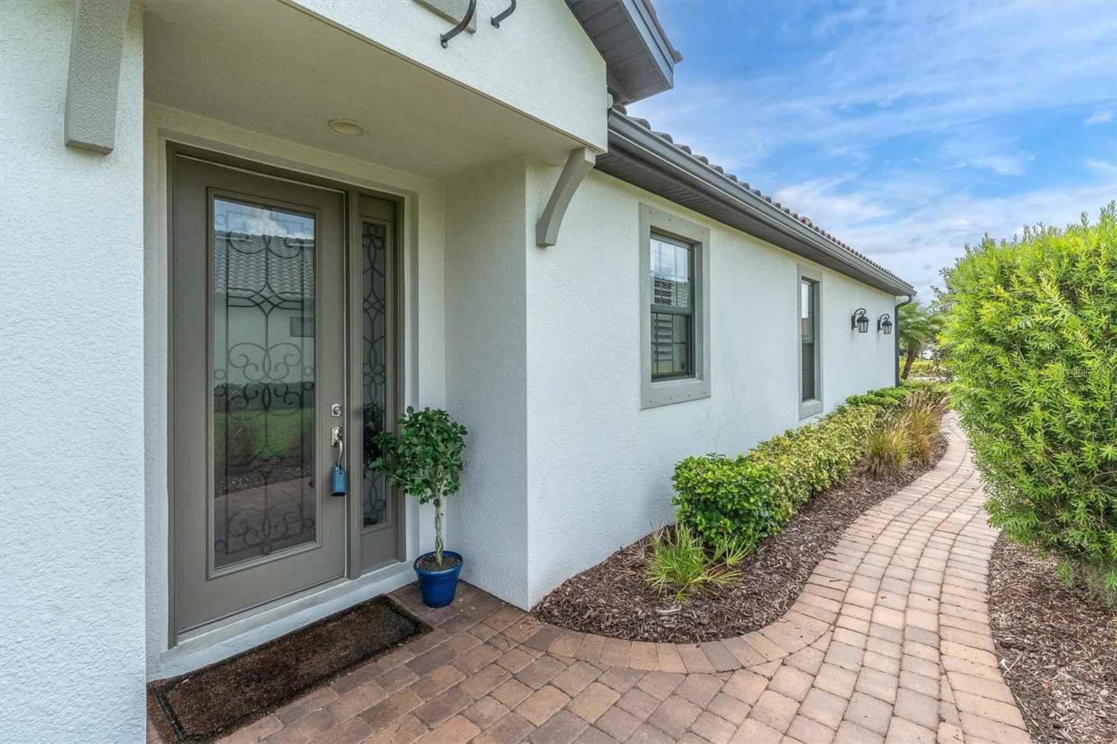 3142 FRANCOA DR