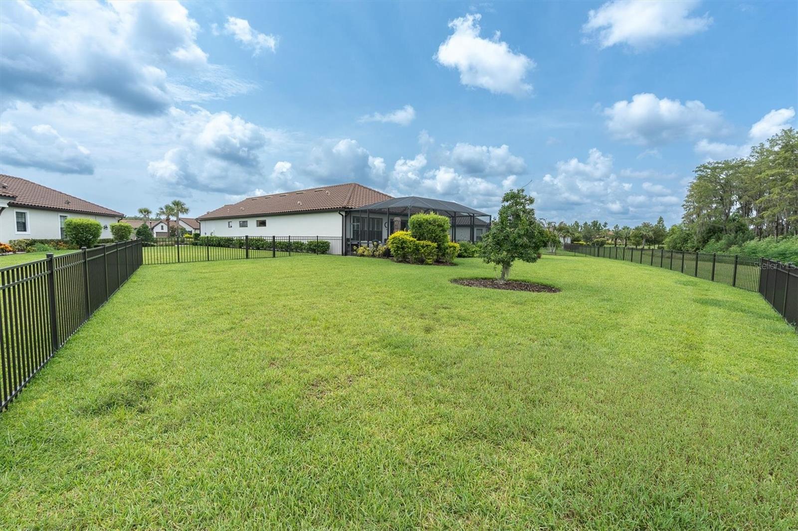 3142 FRANCOA DR