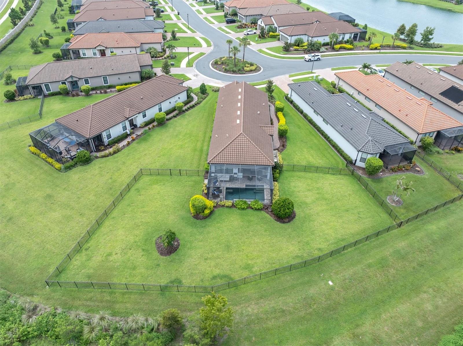 3142 FRANCOA DR