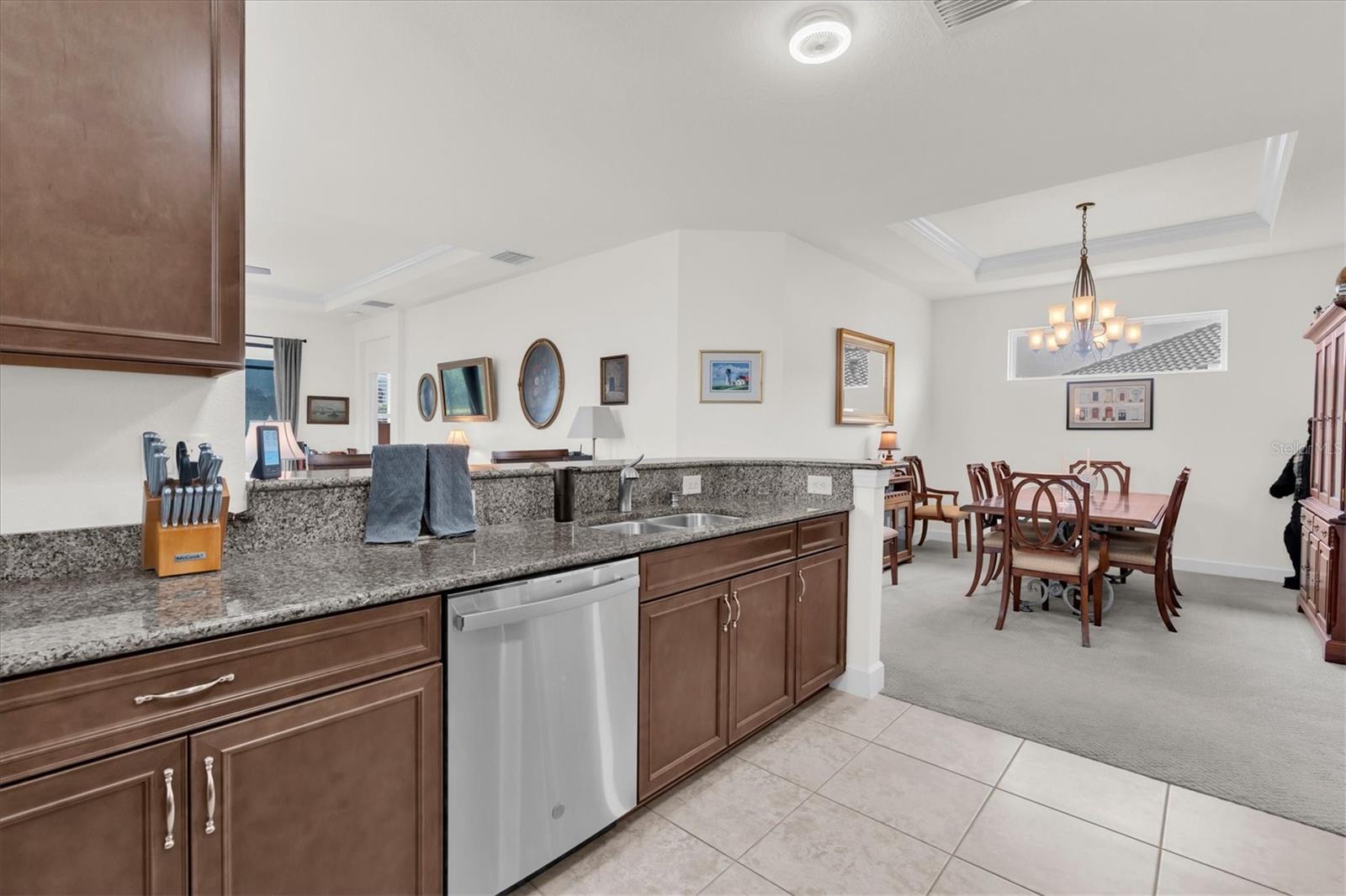 3142 FRANCOA DR
