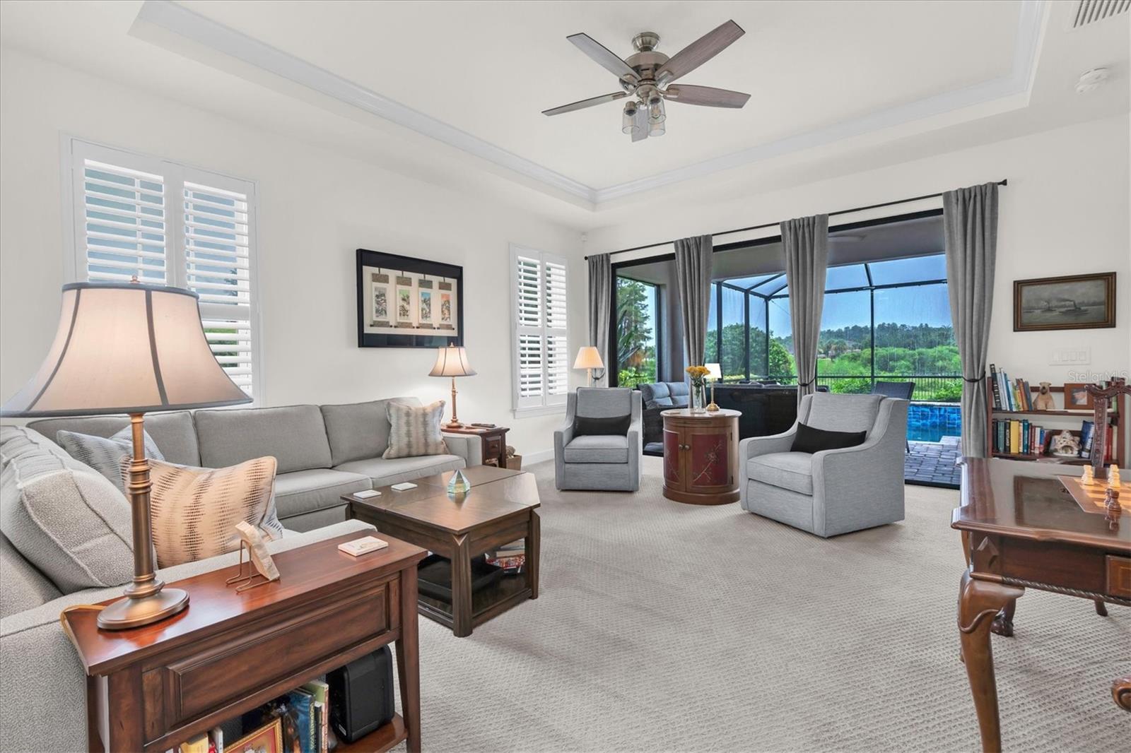 3142 FRANCOA DR