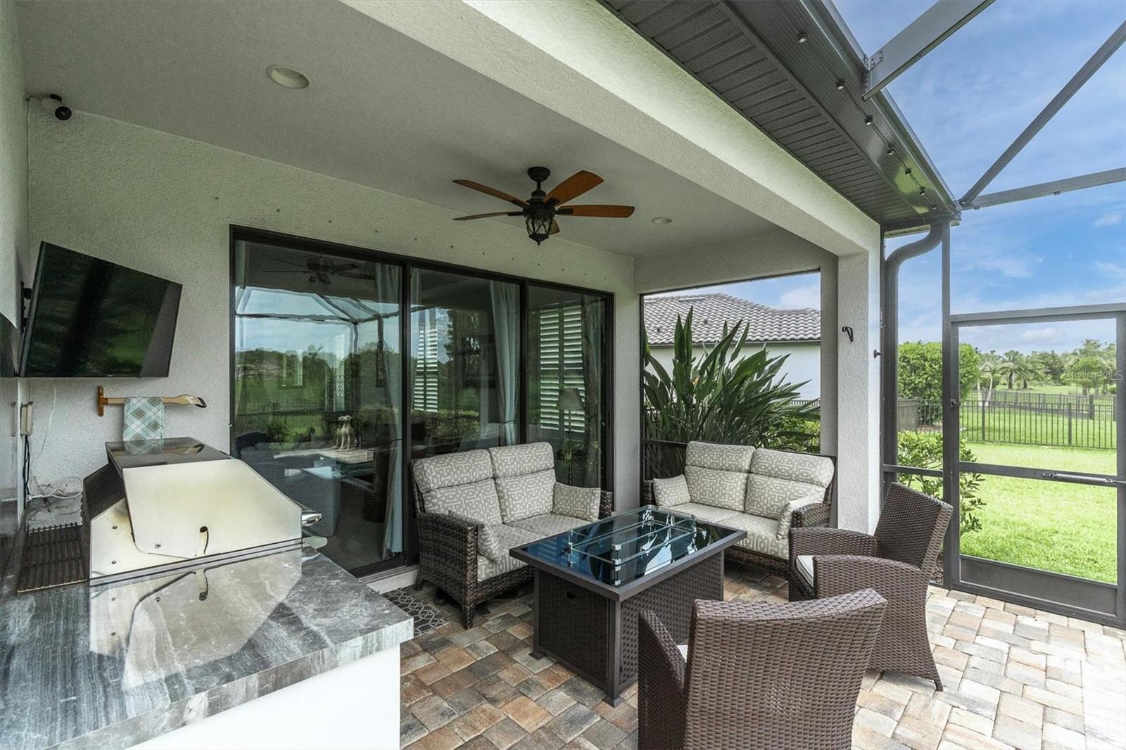 3142 FRANCOA DR