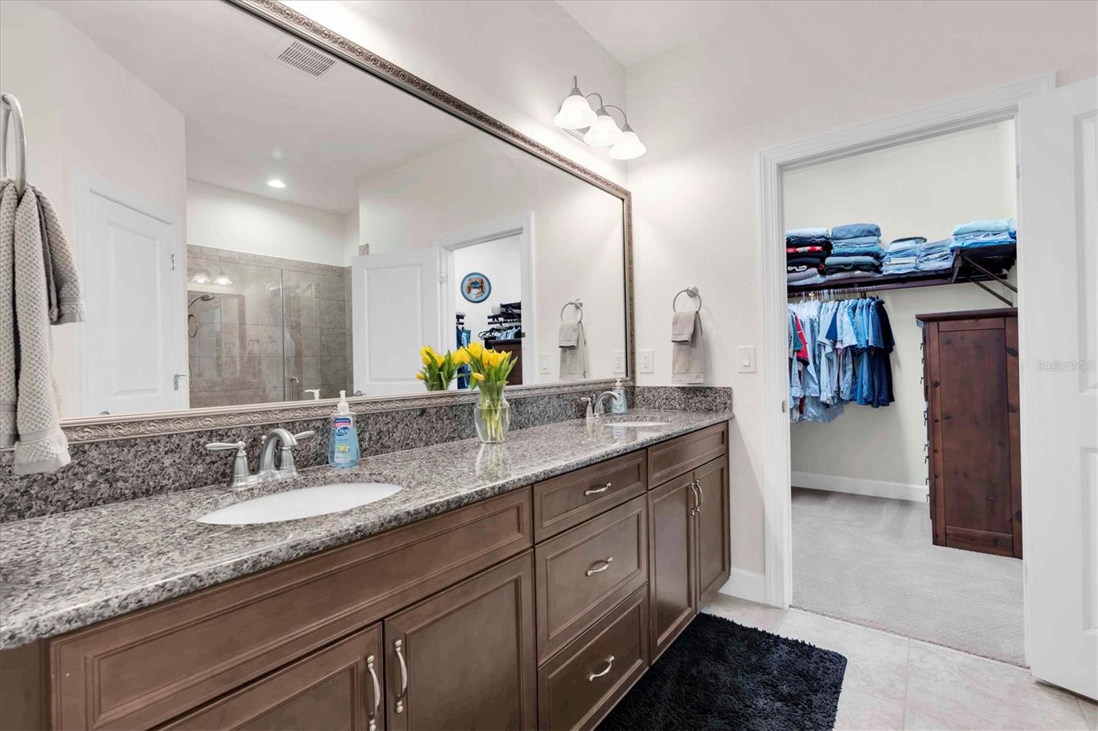 3142 FRANCOA DR