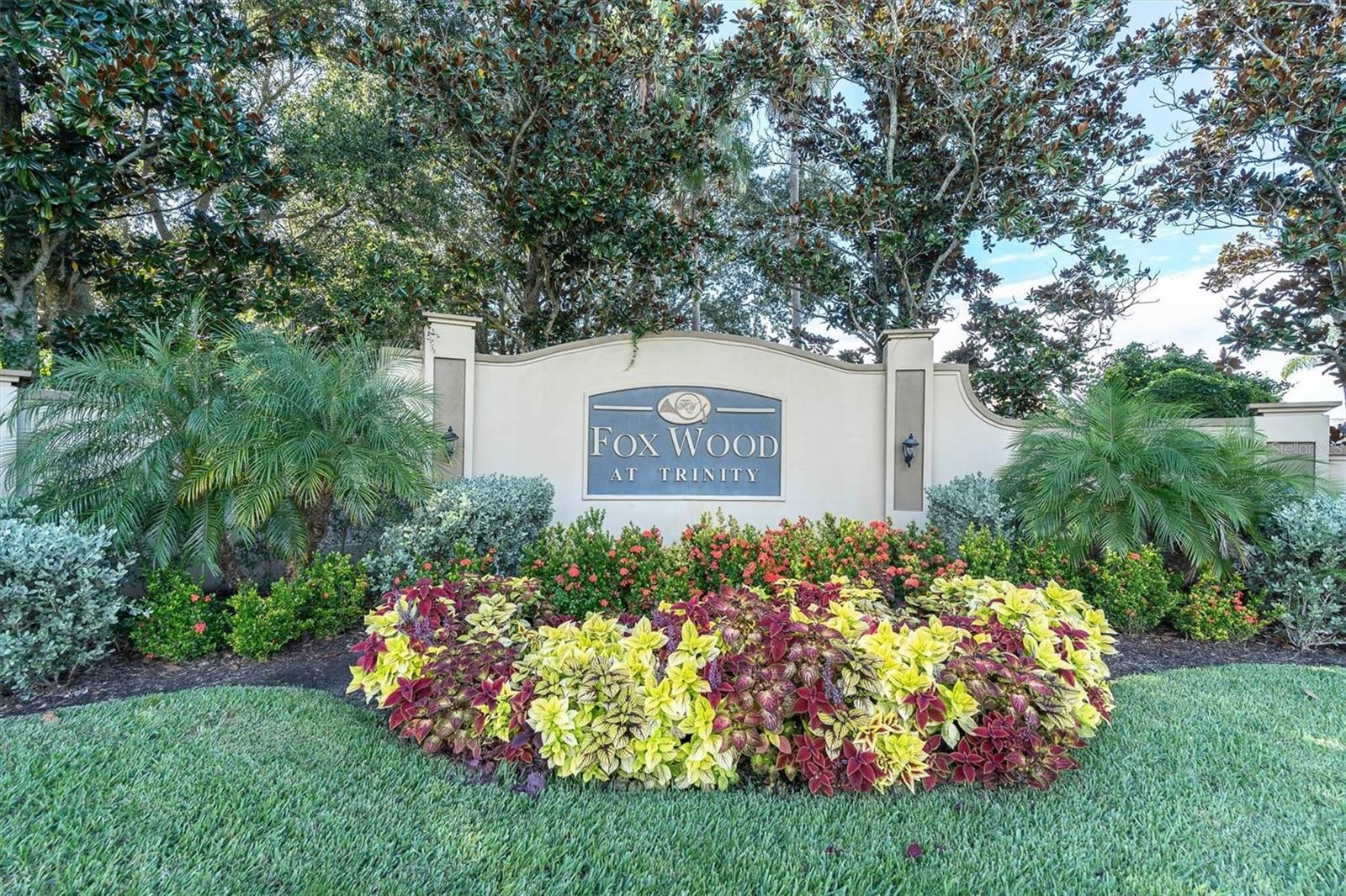 1746 ROSEROOT CT