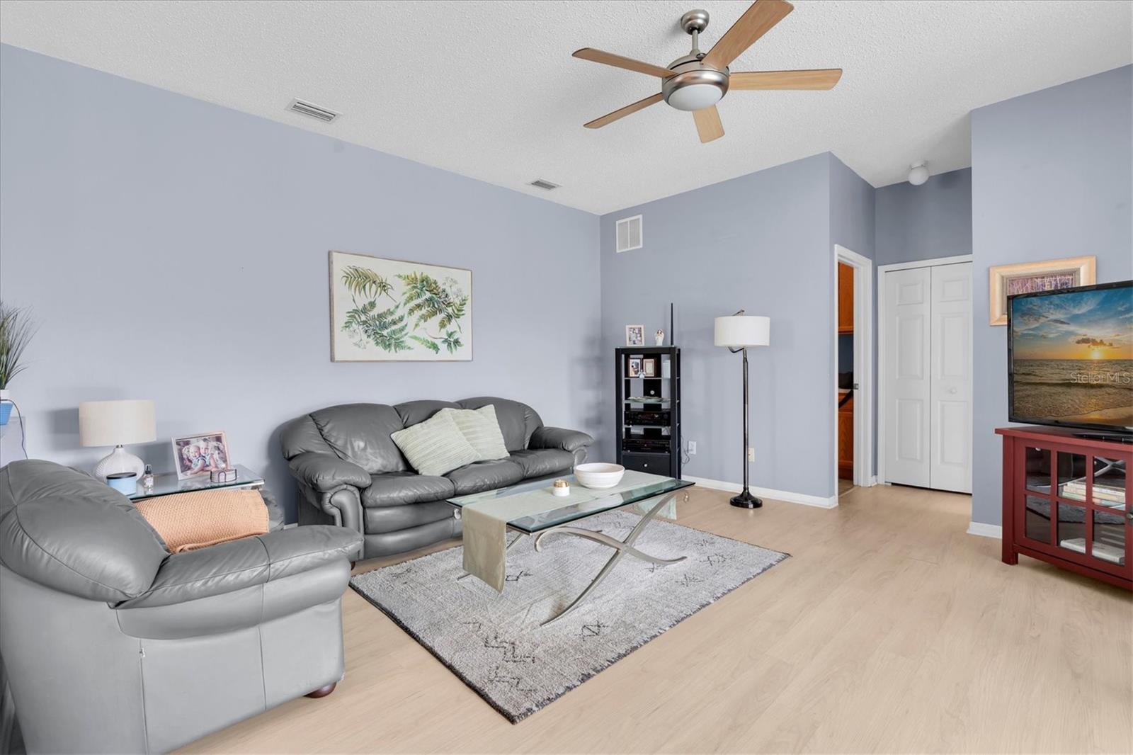 1746 ROSEROOT CT