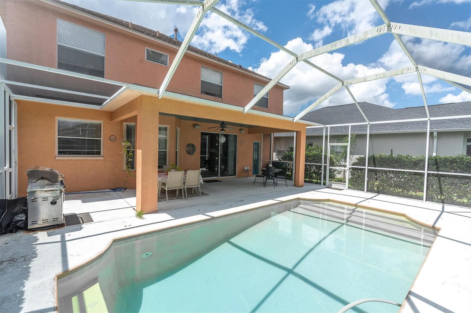 1746 ROSEROOT CT
