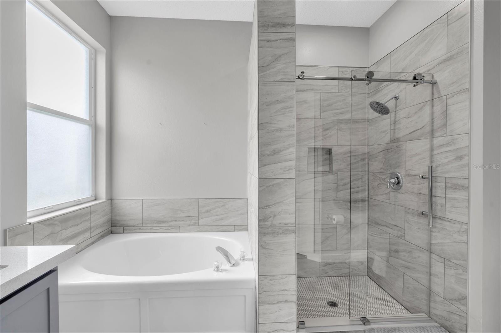 1913 TILDEN PL