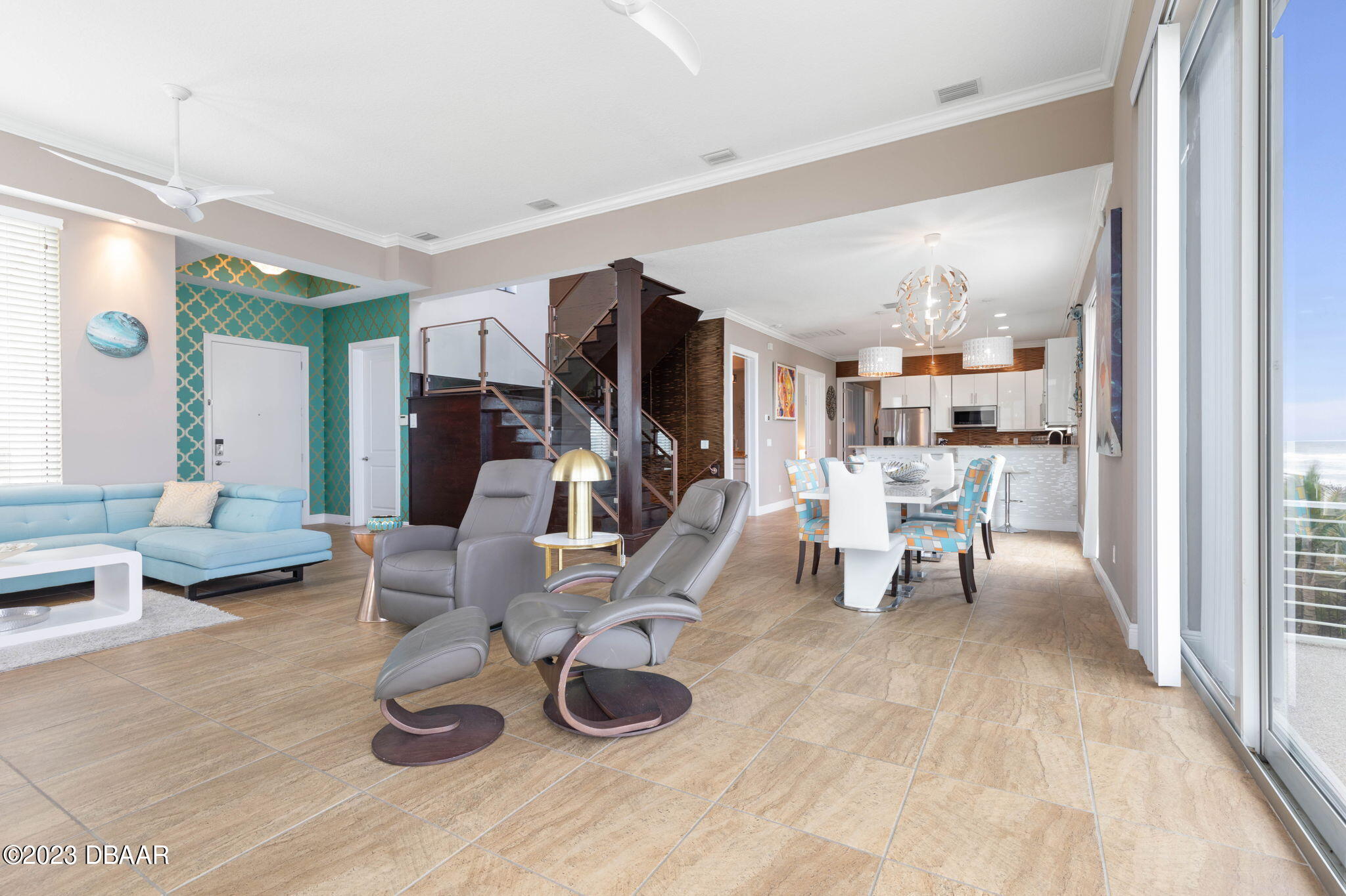 2711 N Ocean Shore Boulevard