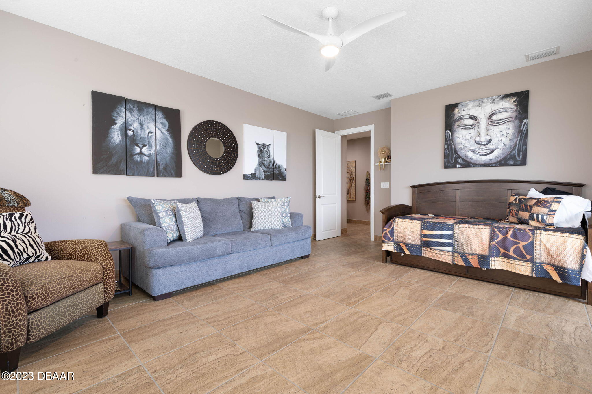 2711 N Ocean Shore Boulevard