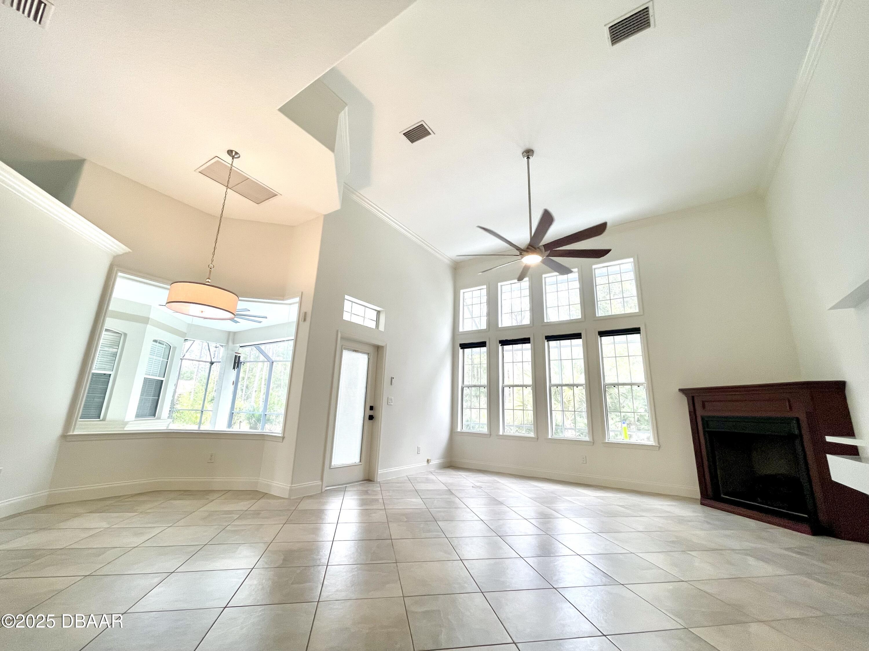 5 Zaun Court