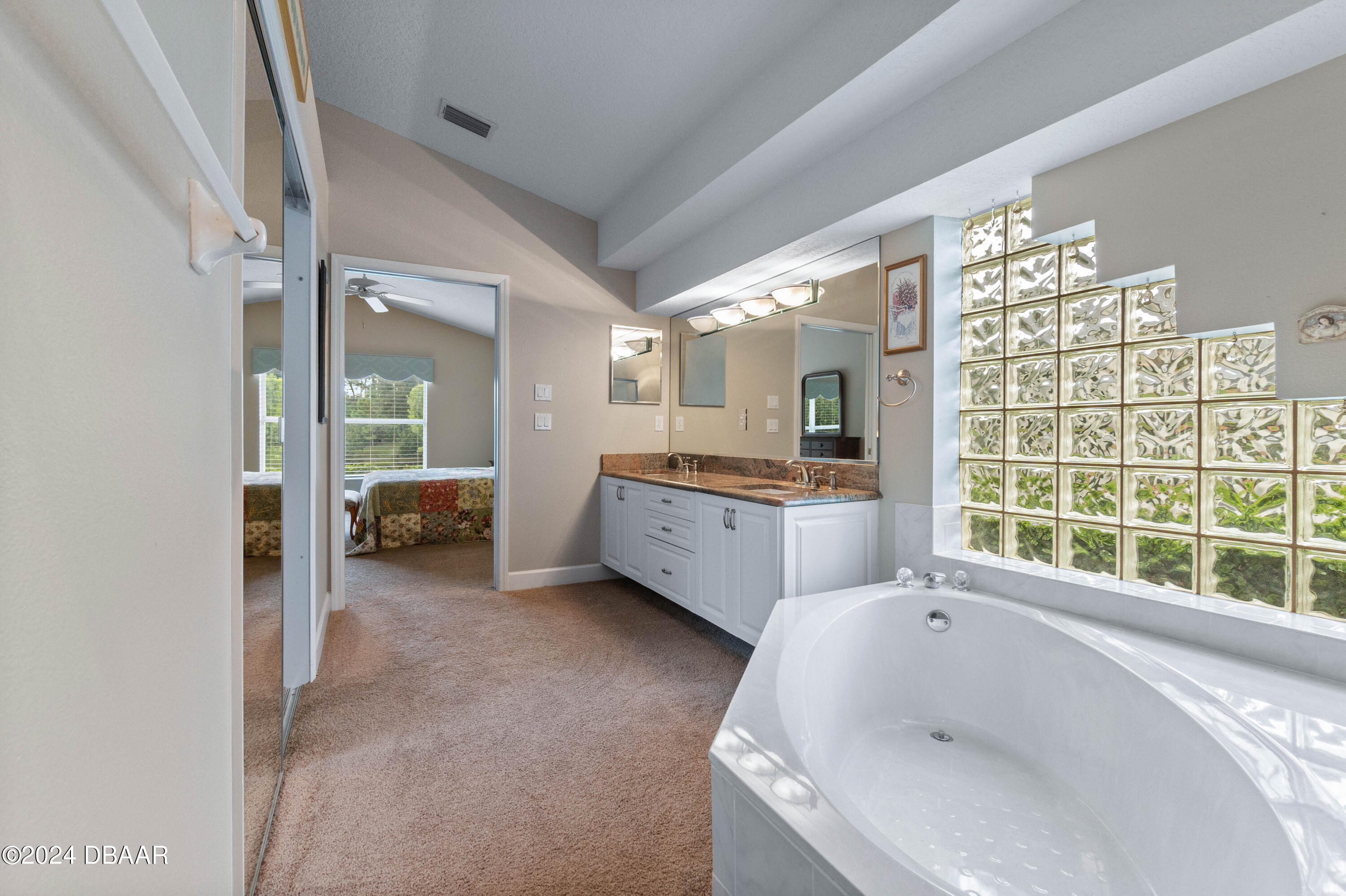 88 Bridgewater Lane