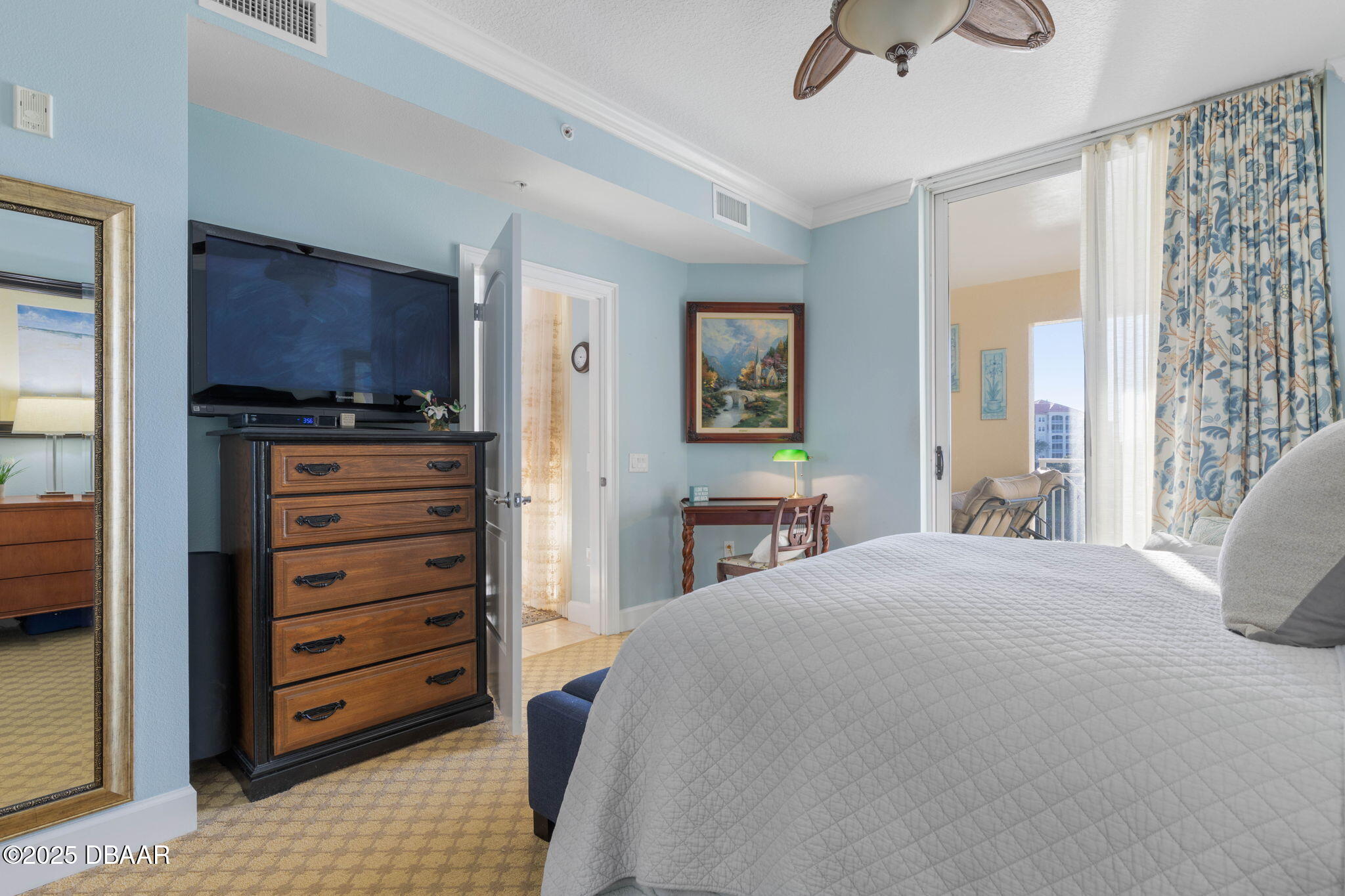 102 Yacht Harbor Drive, 470