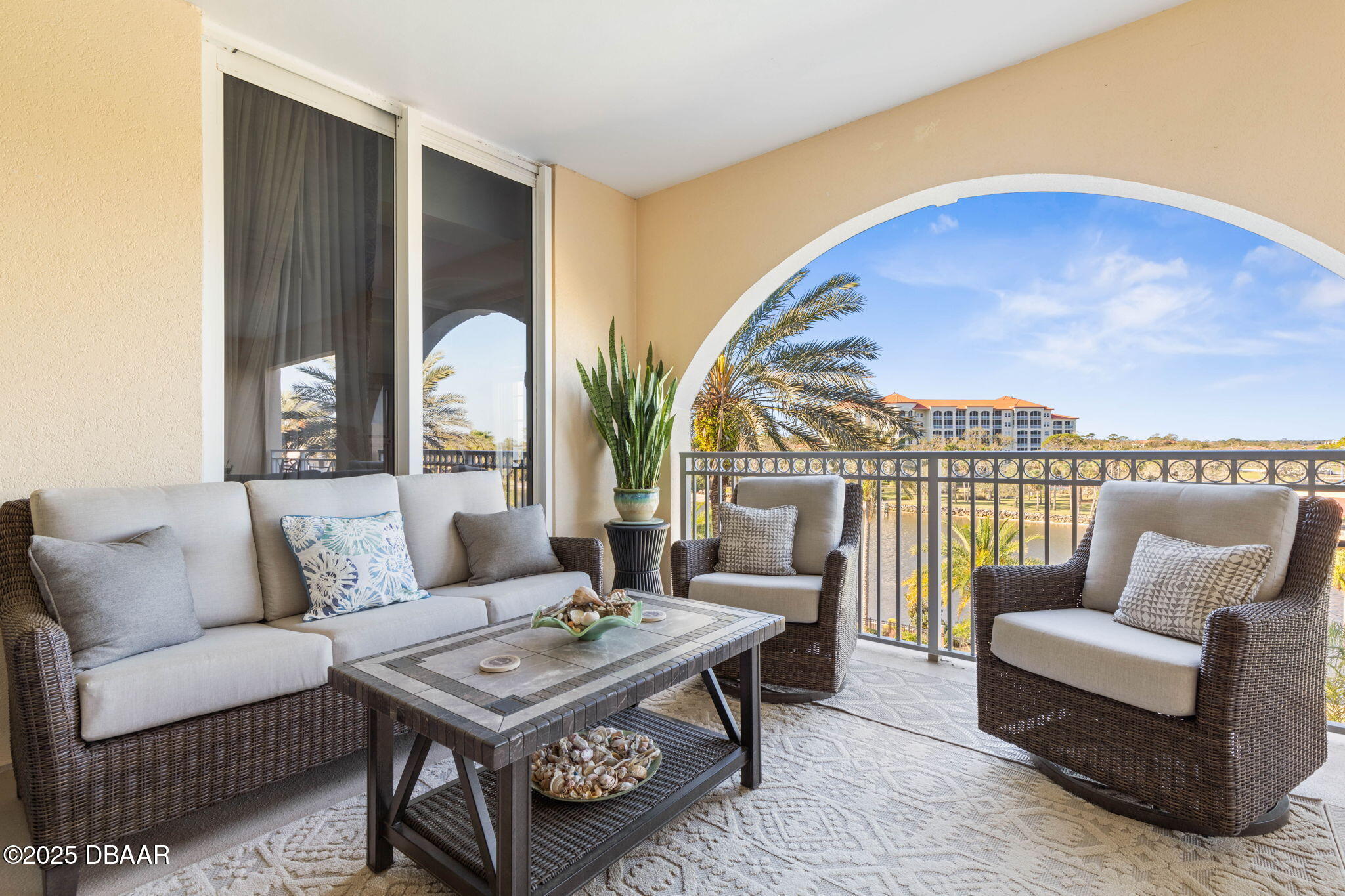 102 Yacht Harbor Drive, 470