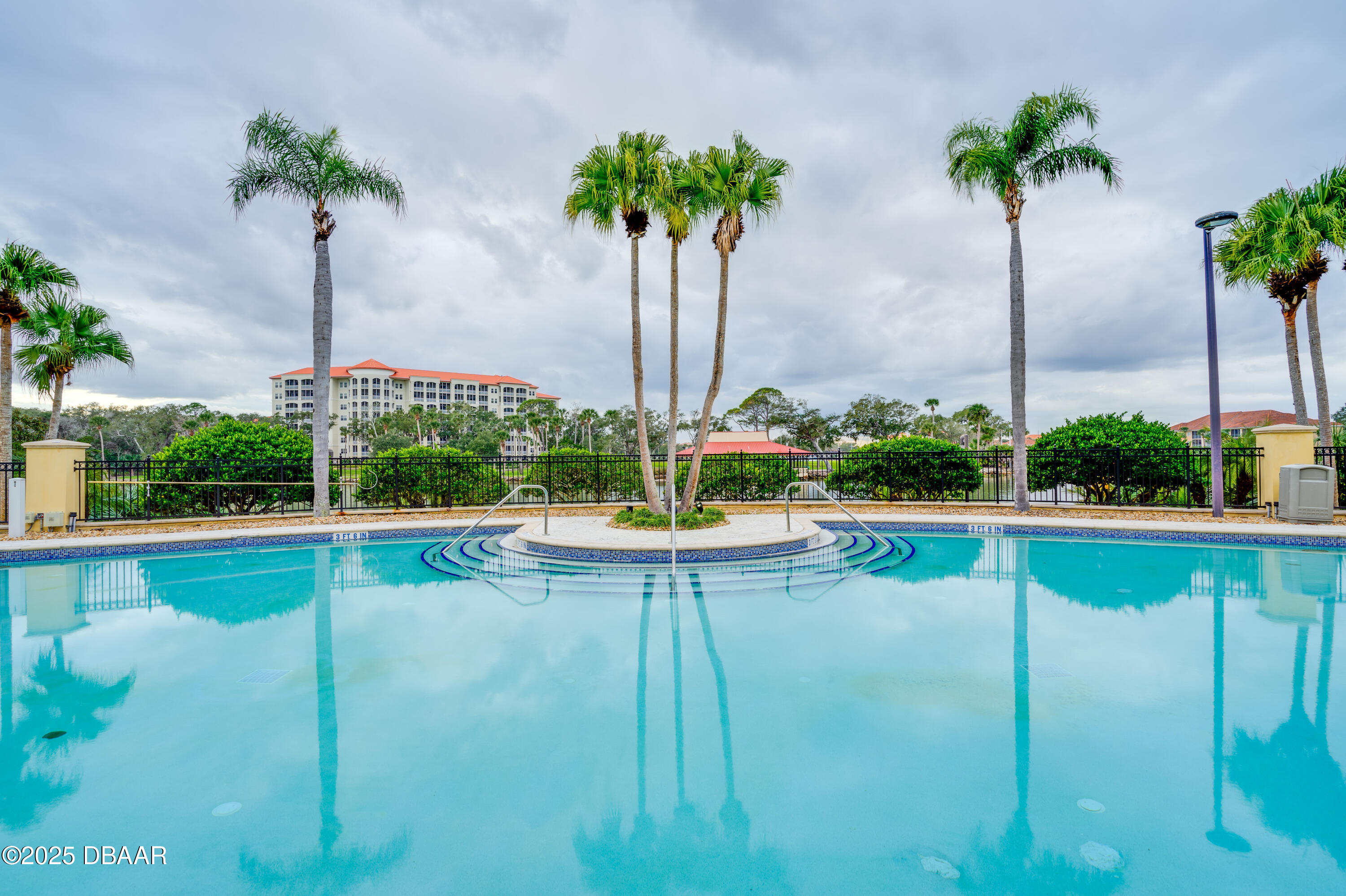 102 Yacht Harbor Drive, 470