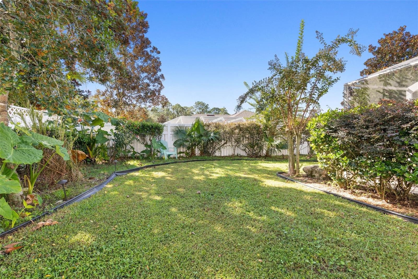 46 WOODWARD LN