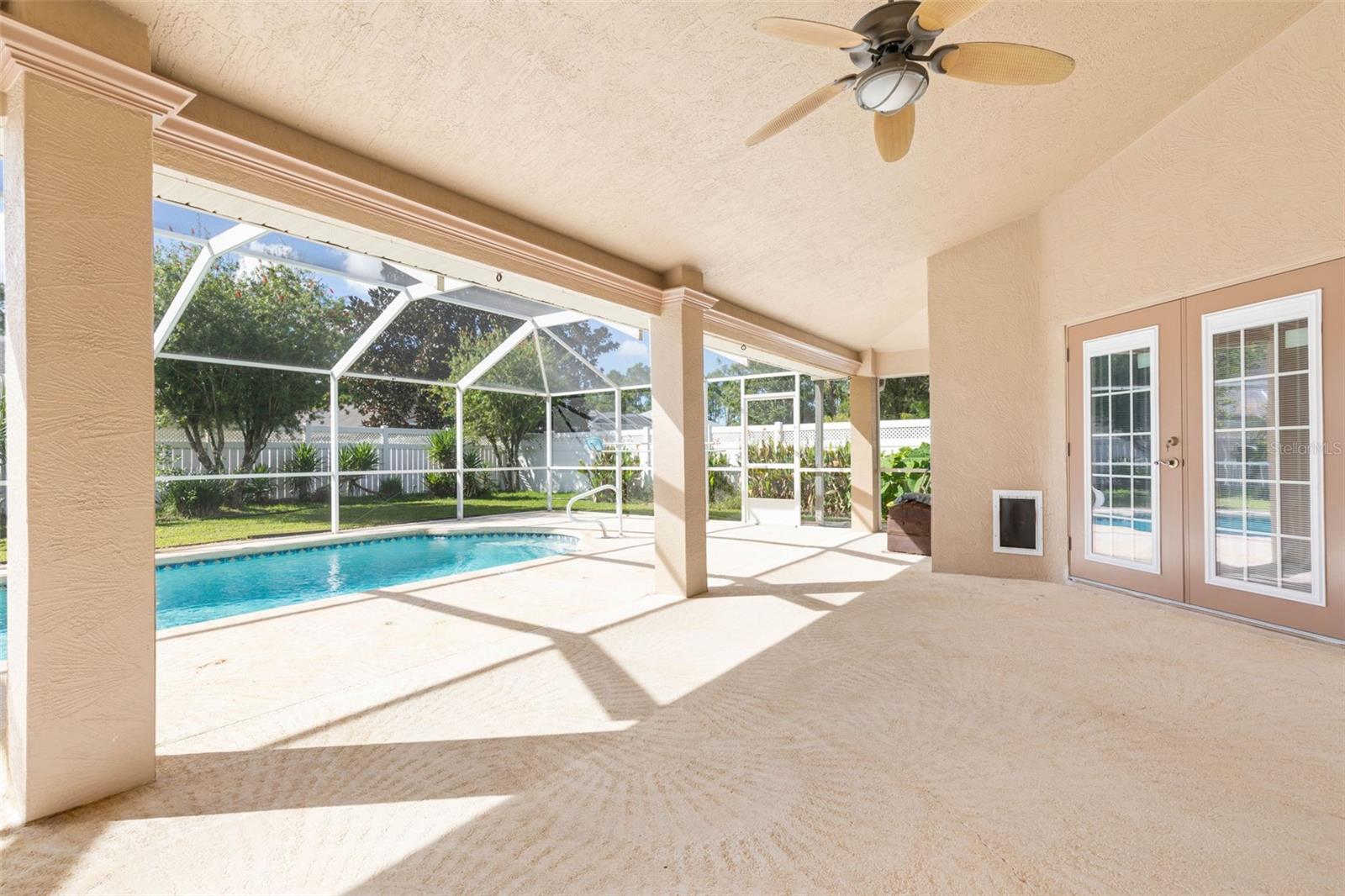 46 WOODWARD LN