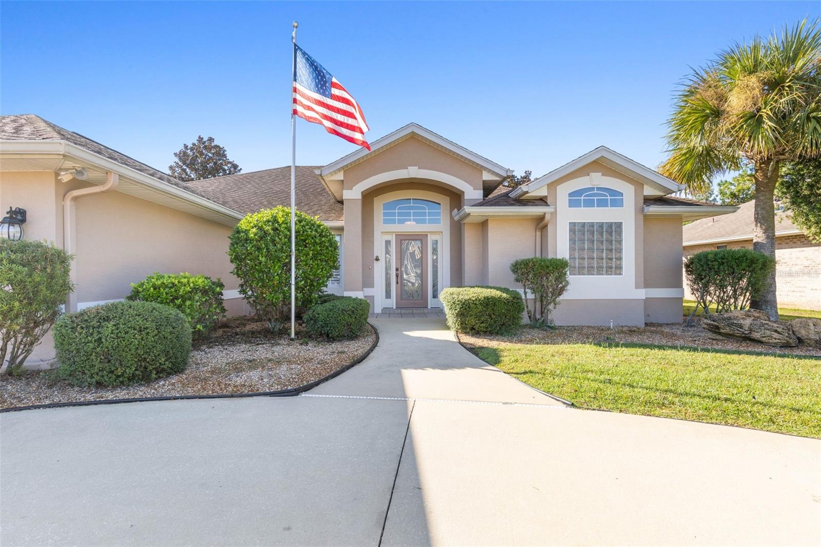 46 WOODWARD LN