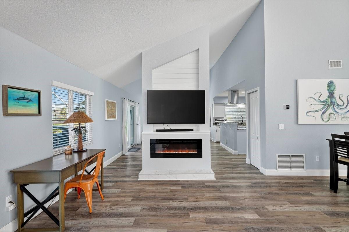 10 FLEMING CT