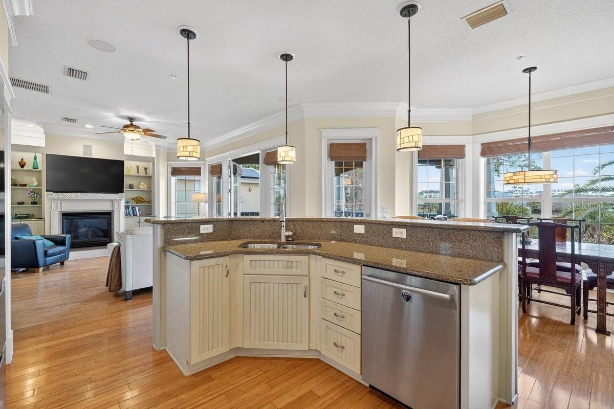 29 OAK VIEW CIR E