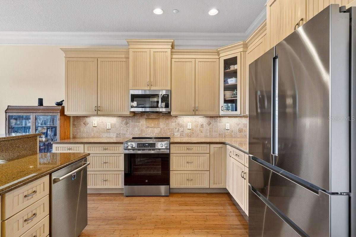 29 OAK VIEW CIR E
