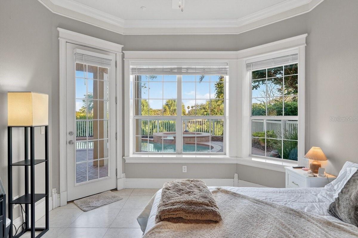 29 OAK VIEW CIR E