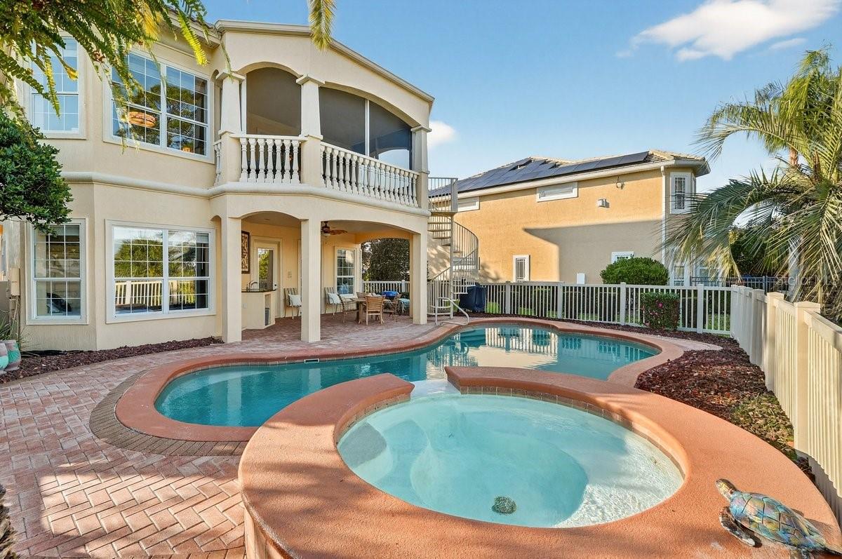 29 OAK VIEW CIR E