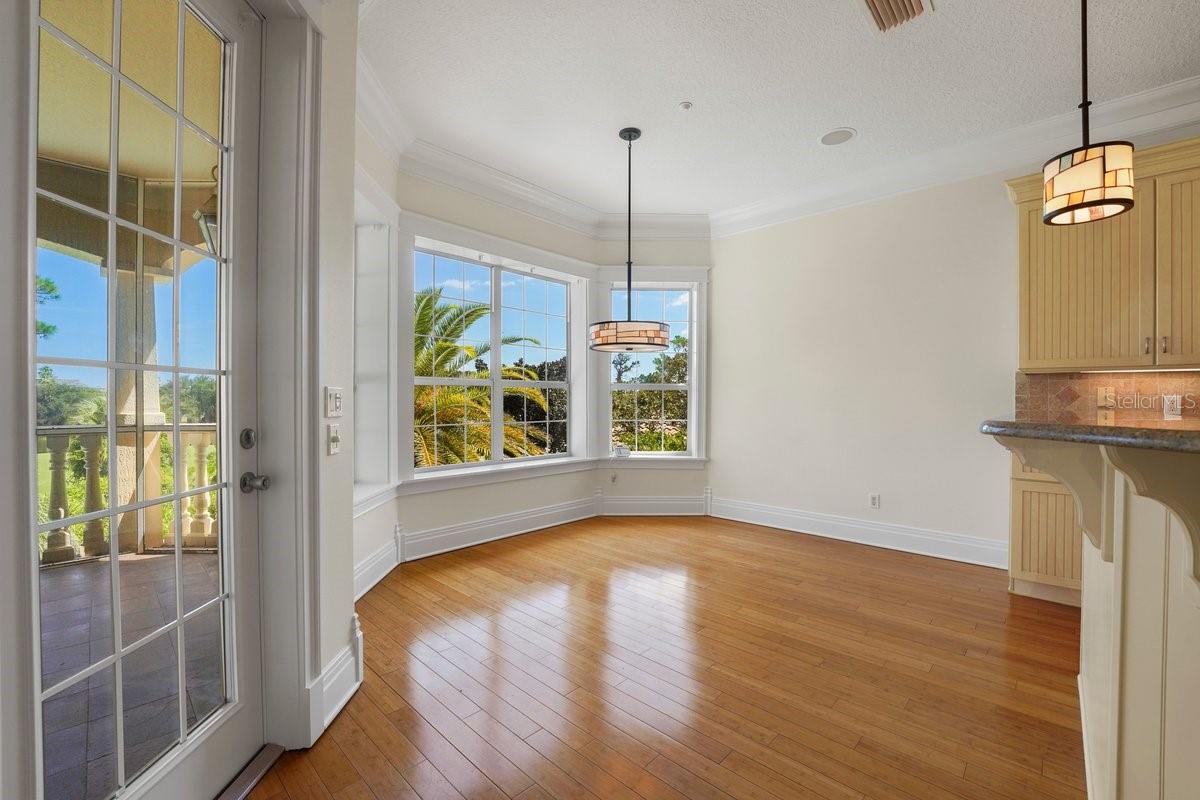 29 OAK VIEW CIR E
