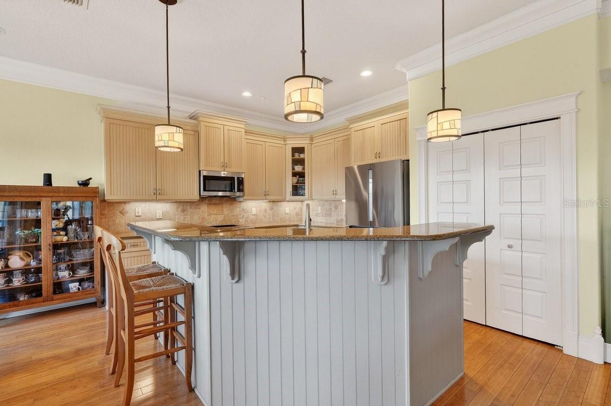 29 OAK VIEW CIR E