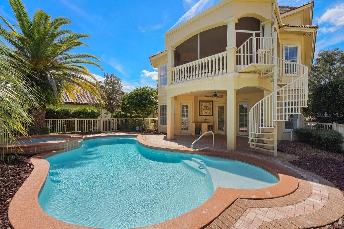 29 OAK VIEW CIR E