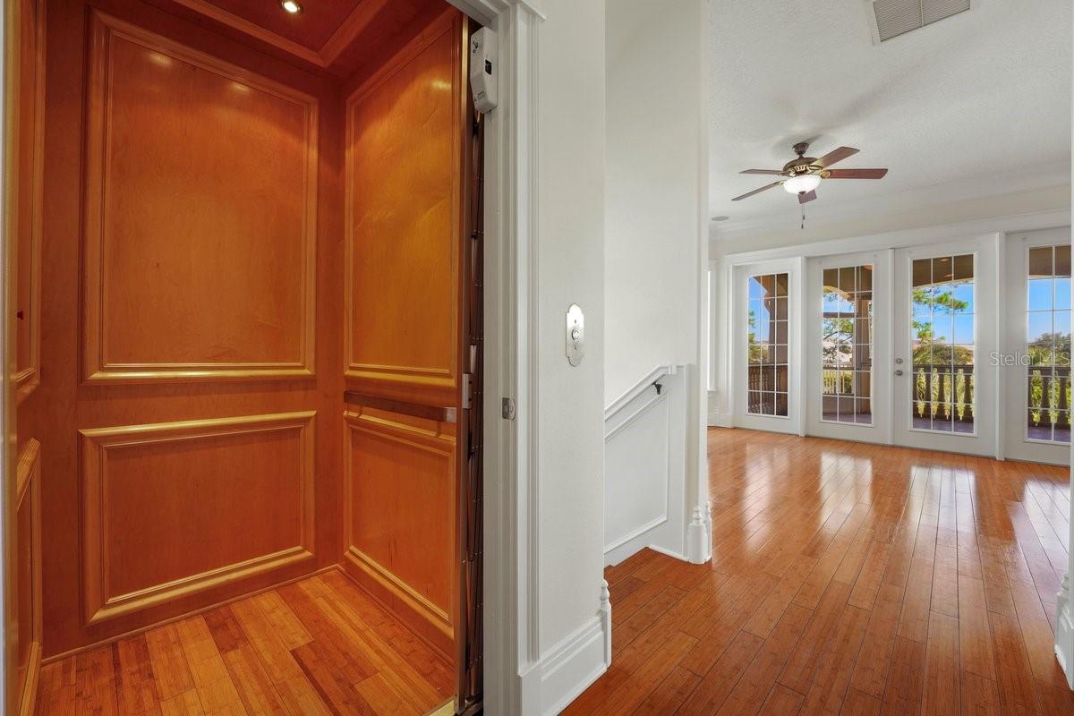 29 OAK VIEW CIR E