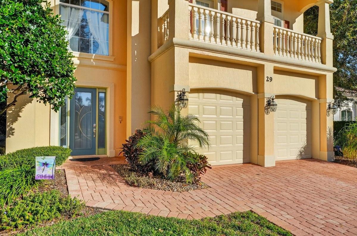 29 OAK VIEW CIR E