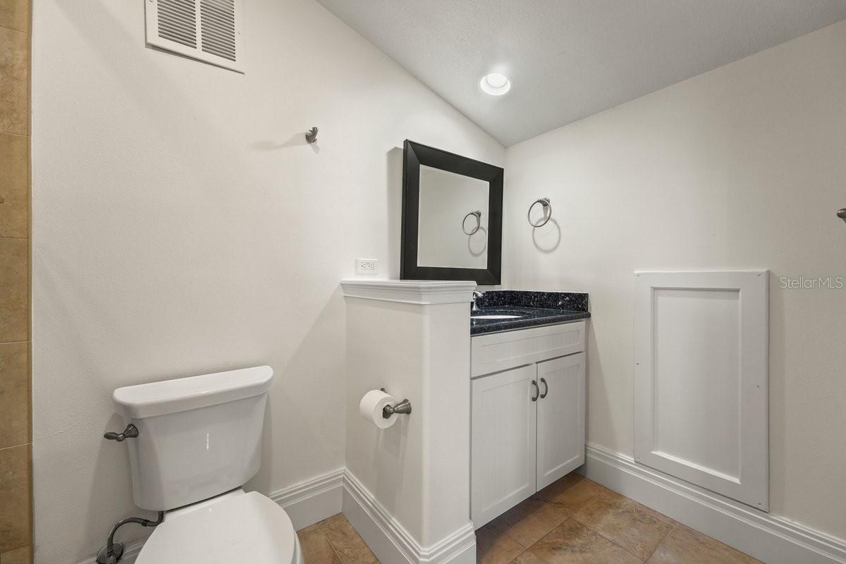 29 OAK VIEW CIR E