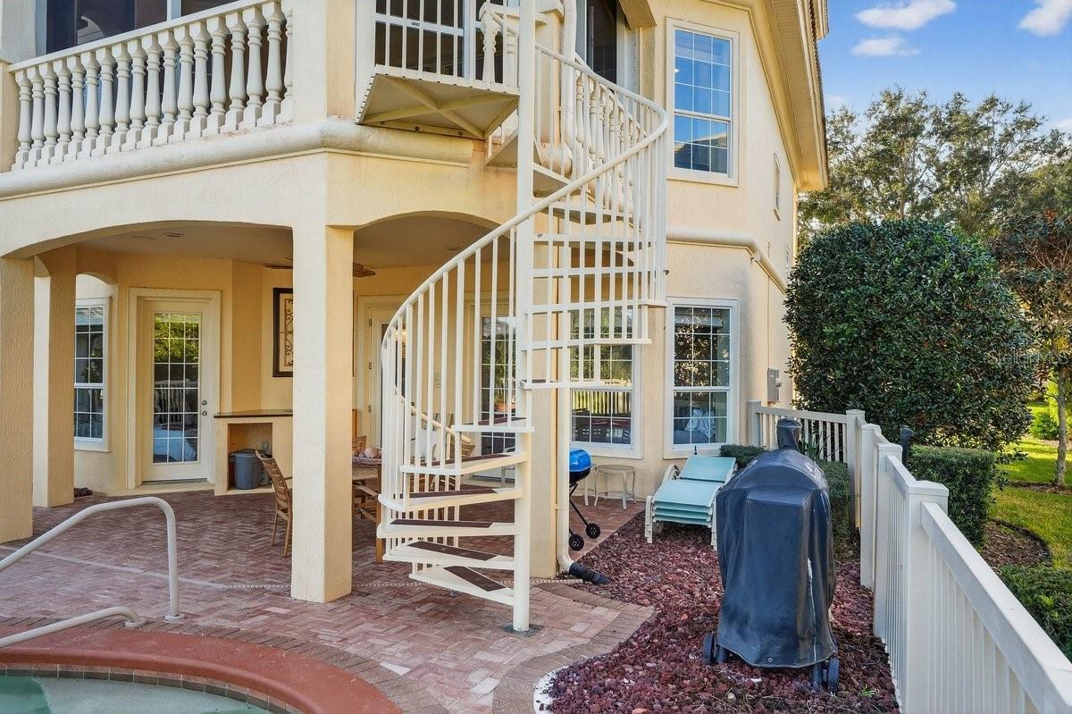 29 OAK VIEW CIR E