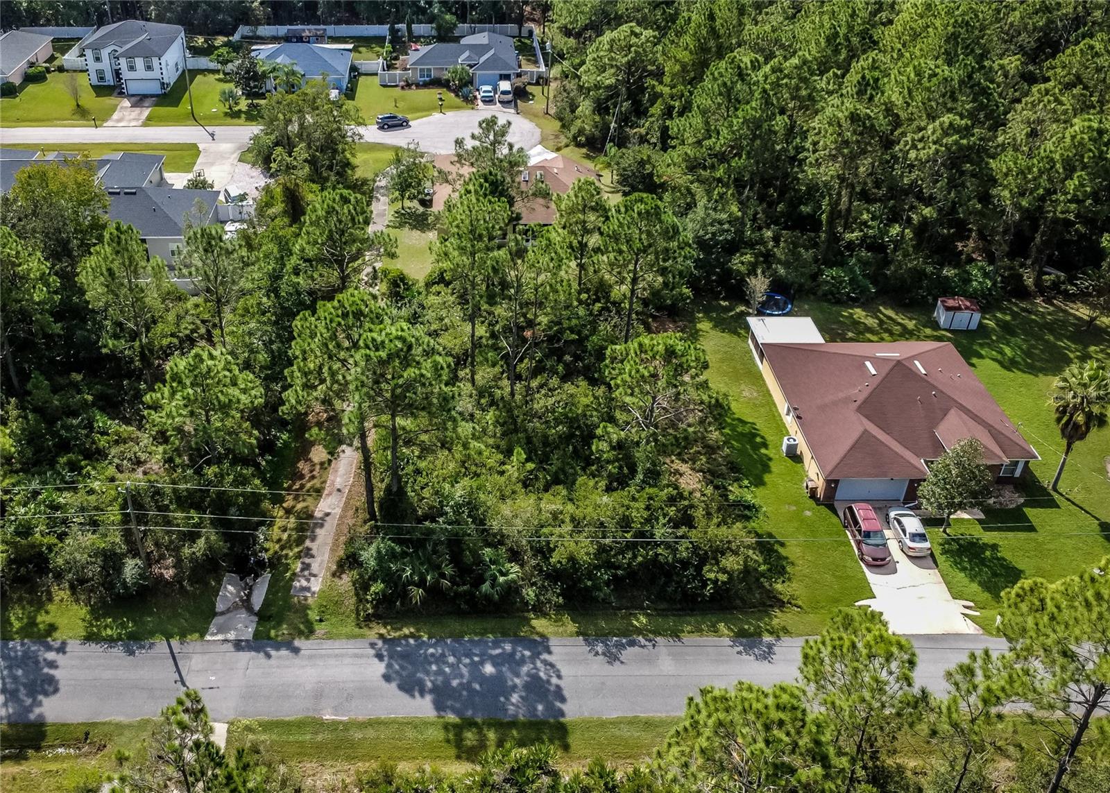 98 LEE DR