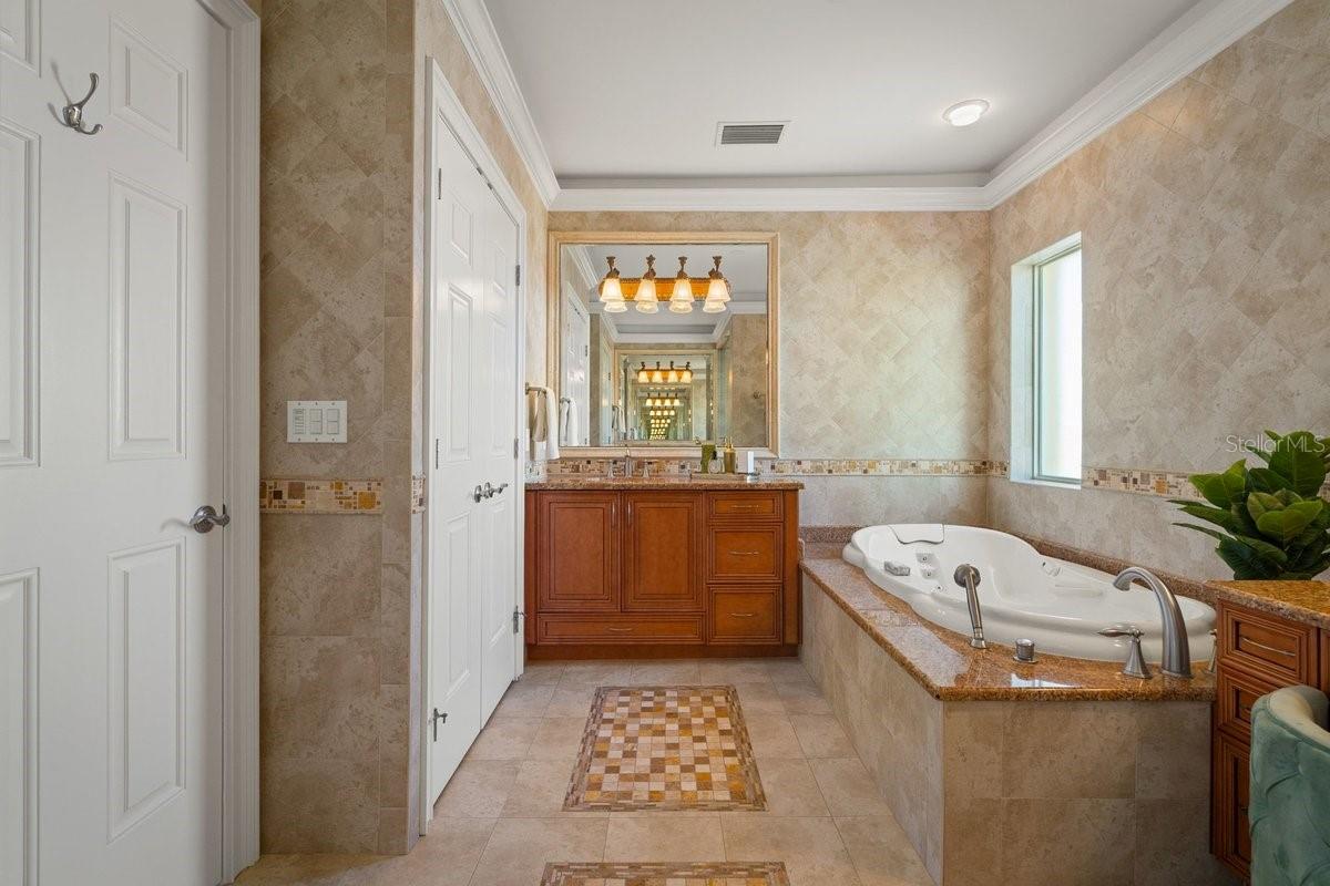 11 OCEAN DUNE CIR